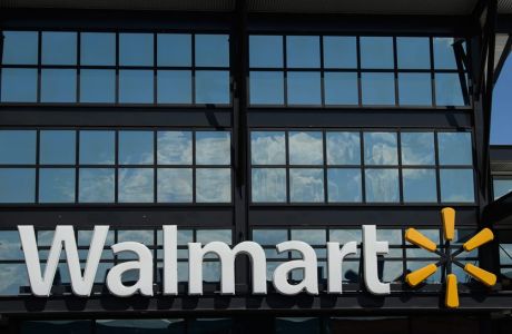 Walmart: 10 γεγονότα που ίσως δεν γνωρίζατε για τη μεγαλύτερη επιχείρηση της Αμερικής