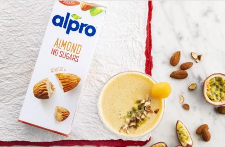 Το πιο νόστιμο smoothie γίνεται με Alpro