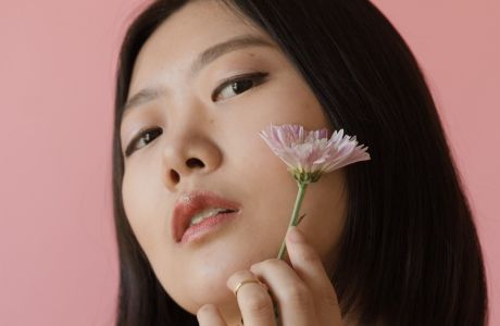 Αντιγήρανση: Τα βήματα που δεν παραλείπουν οι Κορεάτισσες και οι Γιαπωνέζες στη ρουτίνα ομορφιάς τους