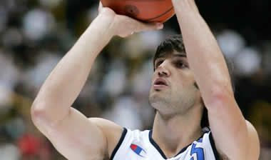 Δέκα μέρες εκτός ο Μπαζίλε