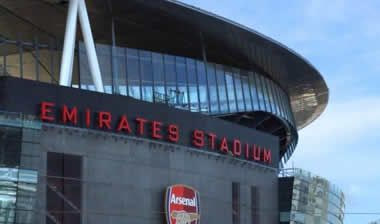 Σοβαρό ζήτημα με τη σημαία του ψευδοκράτους στο “Emirates”