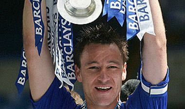 Μουρίνιο: “Ανανεώνει το συμβόλαιο του ο Τέρι”