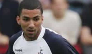 Ανανέωσε ο Λένον