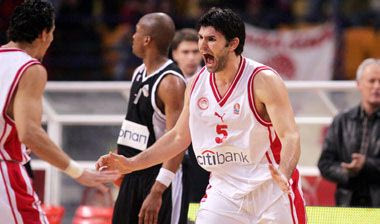Ολυμπιακός-ΠΑΟΚ 87-79
