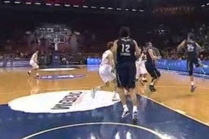 Το buzzer beater της χρονιάς