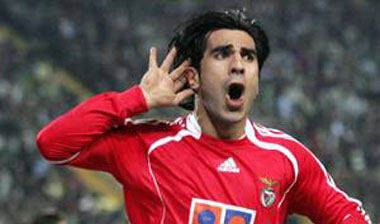 «Σπιρούνι» ο Ρικάρντο Ρότσα