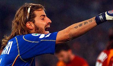 Ανακοίνωσε Στοράρι