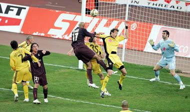 ΑΕΚ-Παρί Σ.Ζ.0-2