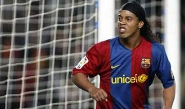 Μίλαν-Ροναλντίνιο-Μπαρτσελόνα: Το… τρίγωνο των Βερμούδων