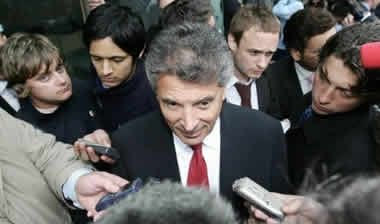 Αύξησε το μερίδιό του ο Κρένκε