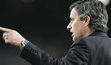 Δεν το βάζει κάτω ο Μουρίνιο