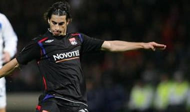 Την πόρτα της εξόδου από τη Λιόν άνοιξε ο Τιάγκο