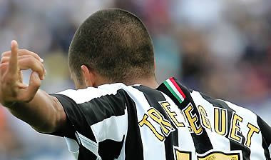 Τα γυρίζει ο Τρεζεγκέ