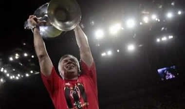 Tη “σκουάντρα ατζούρα” ονειρεύεται ο Αντσελότι