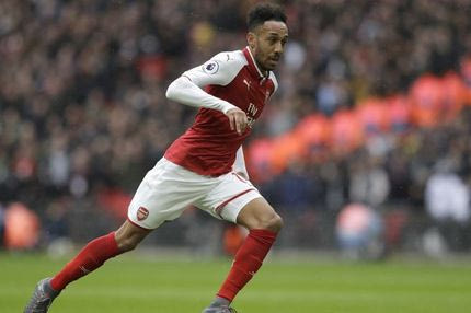 Ο Ομπαμεγιάνγκ κάνει… ντελίβερι φανέλες