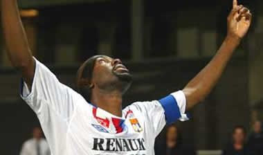 Αποφασίζει για το μέλλον ο Κασάπα