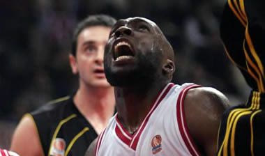 Ντόμερκαντ: “Να σταματήσουμε και πάλι τον Μάσεϊ”