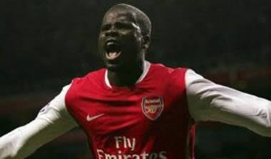 Ανανέωσε με την Άρσεναλ ο Εμπούε