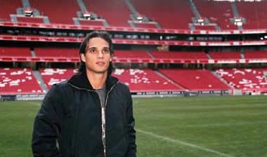 Το παρελθόν “καλεί” τον Νούνο Γκόμεζ