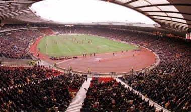 Χάμπντεν Παρκ: Πέντε τελικοί με ιστορία