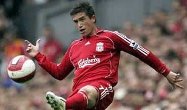 “Φλερτάρει” με την 11άδα ο Κιούελ