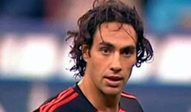 Στη Μίλαν μέχρι το 2011 ο Νέστα