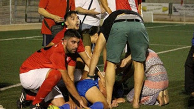 Διαιτητής-ήρωας έσωσε τη ζωή ποδοσφαιριστή!