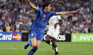 Ανακοίνωσε Ιακουίντα η “Γιούβε”