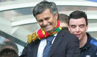 Μουρίνιο: “Εμείς θα συνεχίσουμε να γράφουμε ιστορία”