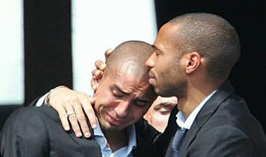 Παίρνει Τρεζεγκέ, δένει Ανρί