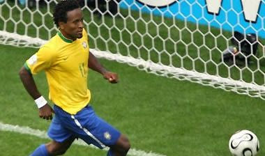 Στη Μπάγερν ο Ζε Ρομπέρτο