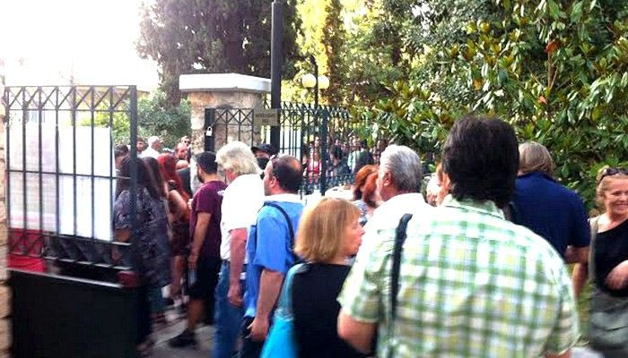 Αναβλήθηκε λόγω… κόσμου η συζήτηση για το άλσος