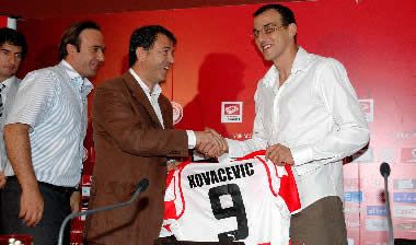 Κοβάσεβιτς: “Θέλω τρόπαια με Ολυμπιακό”