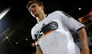 Έπεσε από το ποδήλατο, αλλά γλίτωσε τα χειρότερα ο Μίλερ