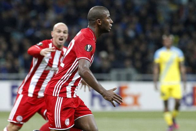 Ο Βούζας έκοψε τον Καρντόσο και πήρε τον Σεμπά