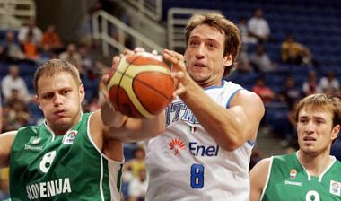 Ακρόπολις: Αρχή με νίκη για τη Σλοβενία