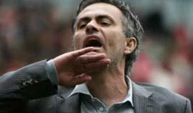 Ανάμεσα σε Ιταλία και Γερμανία θα επιλέξει ο Μουρίνιο