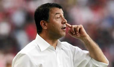 Καθρέπτης το γήπεδο