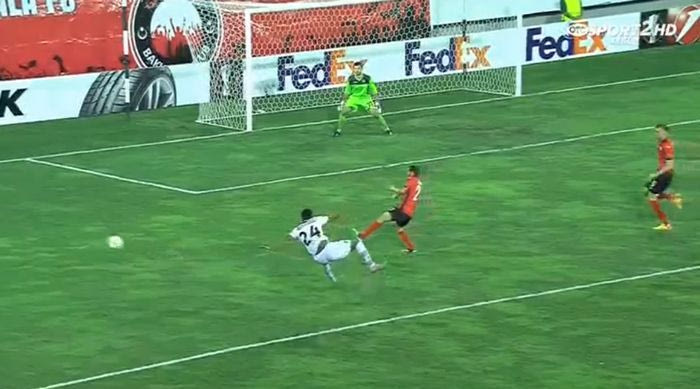 Πήγε για σουτ, έπιασε… αέρα ο Ροντρίγκες