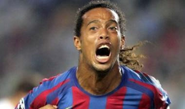 Εντονες πιέσεις από Τσέλσι σε Ροναλντίνιο