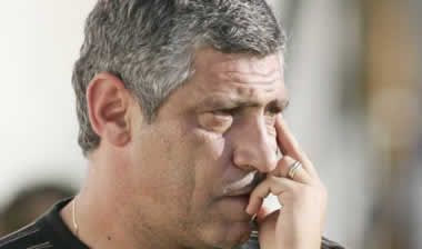 Σάντος: “Δεν έχουμε μάγια και πολλά λεφτά”