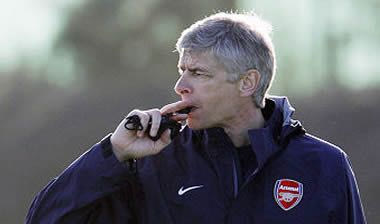 Ανανεώνει με Άρσεναλ ο Βενγκέρ