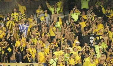 Πάρτι στο “Μακεδονία”