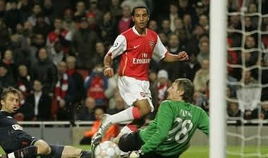 Θ. Γουόλκοτ: Μη με συγκρίνετε με τον Ανρί