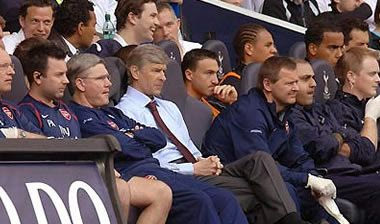 Αύξηση των αναπληρωματικών ζητούν οι Φέργκιουσον, Ράμος