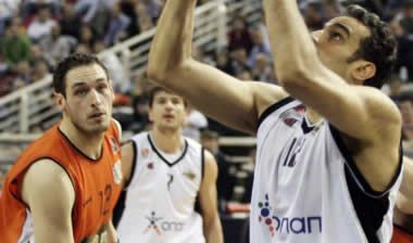 Κούβελας:”Η δική μας απόδοση θα κρίνει το παιχνίδι”