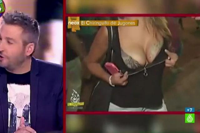 Έγραψε στο στήθος της το όνομα του Κασίγιας (VIDEO)