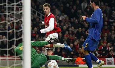 Αρσεναλ-Στεάουα 2-1