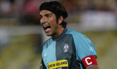 Μπουφόν: “Θα παλέψουμε για το πρωτάθλημα”