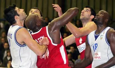 Αιγάλεω – Ολυμπιακός 106-112